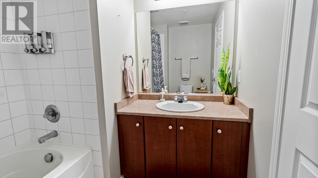 Photo 21 of 1873 Country Club Drive Unit 2112, Kelowna BC