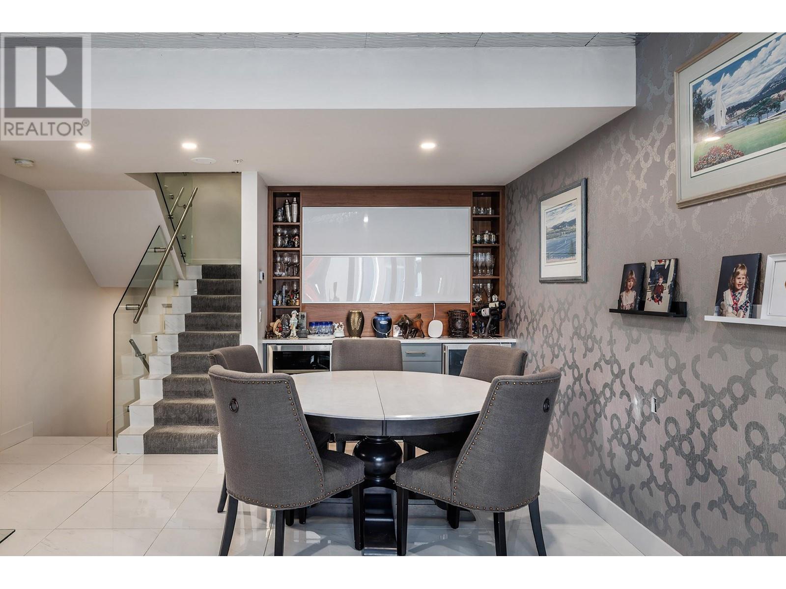 113 1156 Sunset Drive, Kelowna