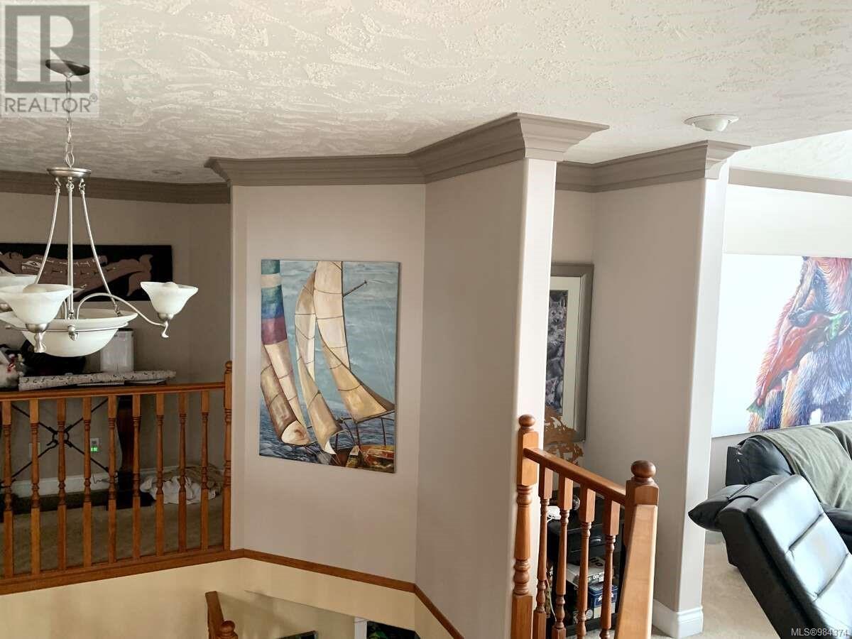 321 Wireless Rd, Comox
