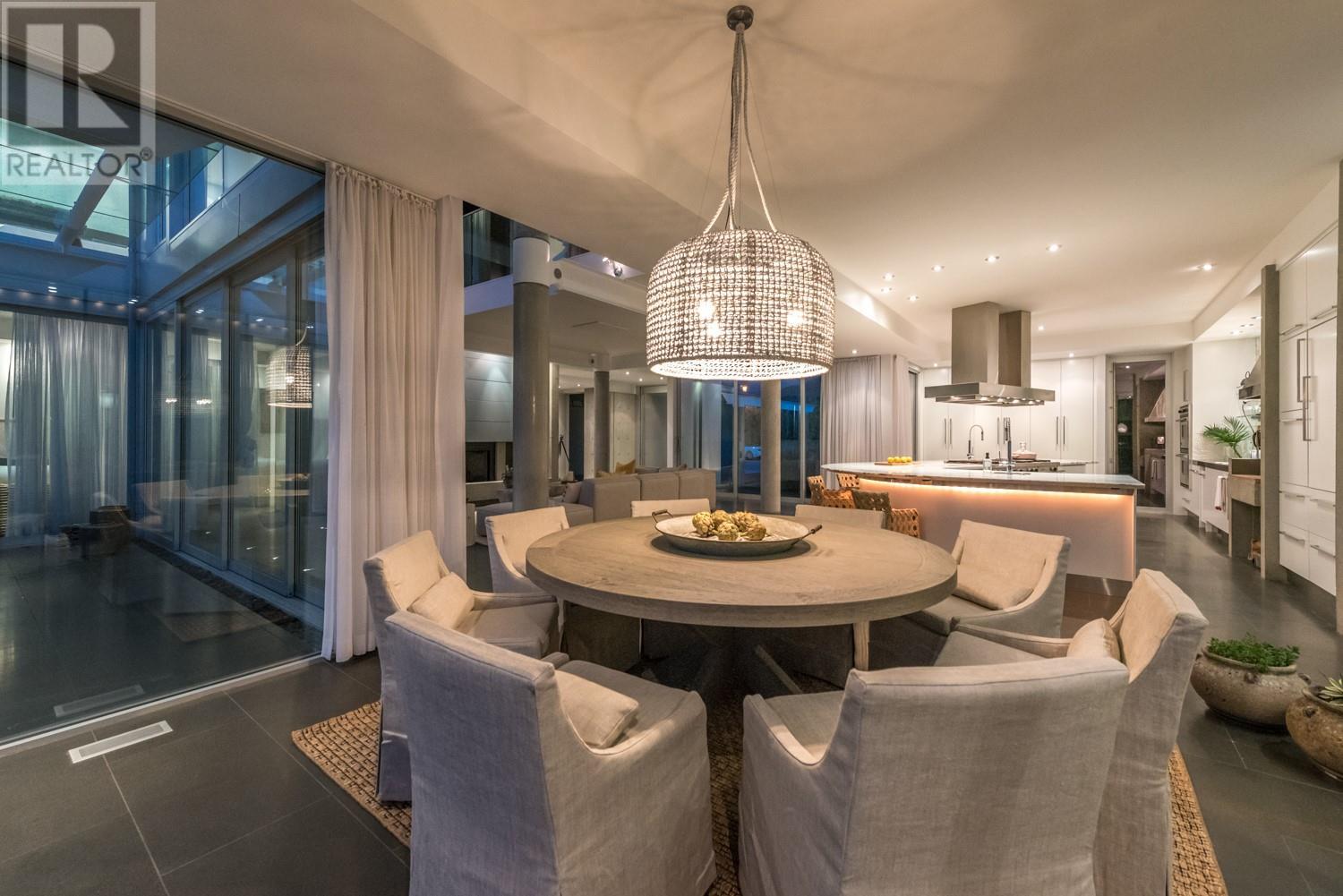 2550 Landry Crescent, Summerland
