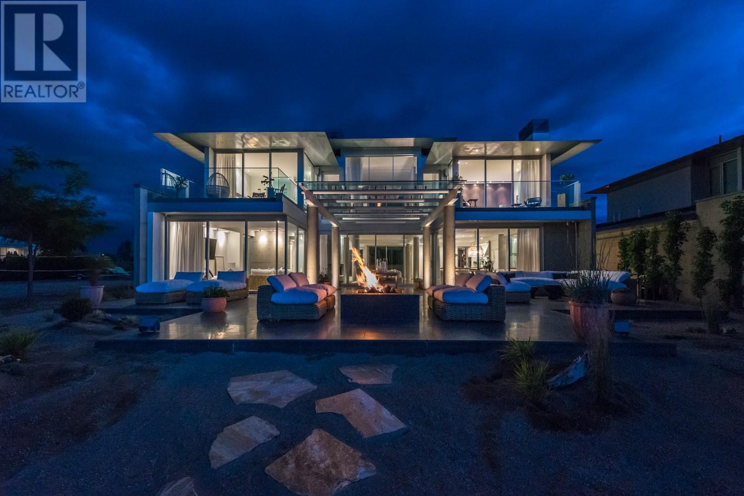 2550 Landry Crescent, Summerland
