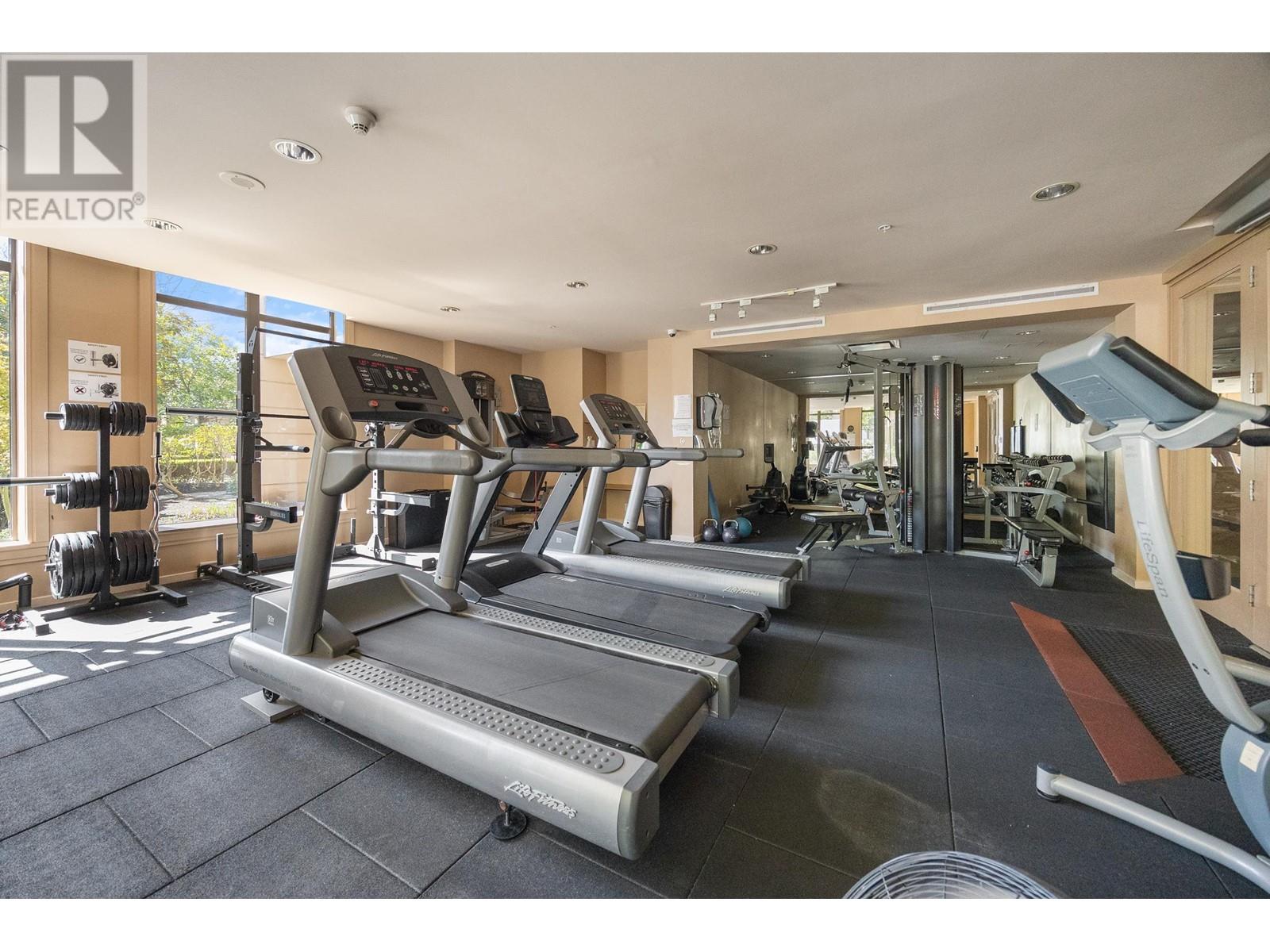 Photo 36 of 307 7388 Sandborne Avenue, Burnaby BC