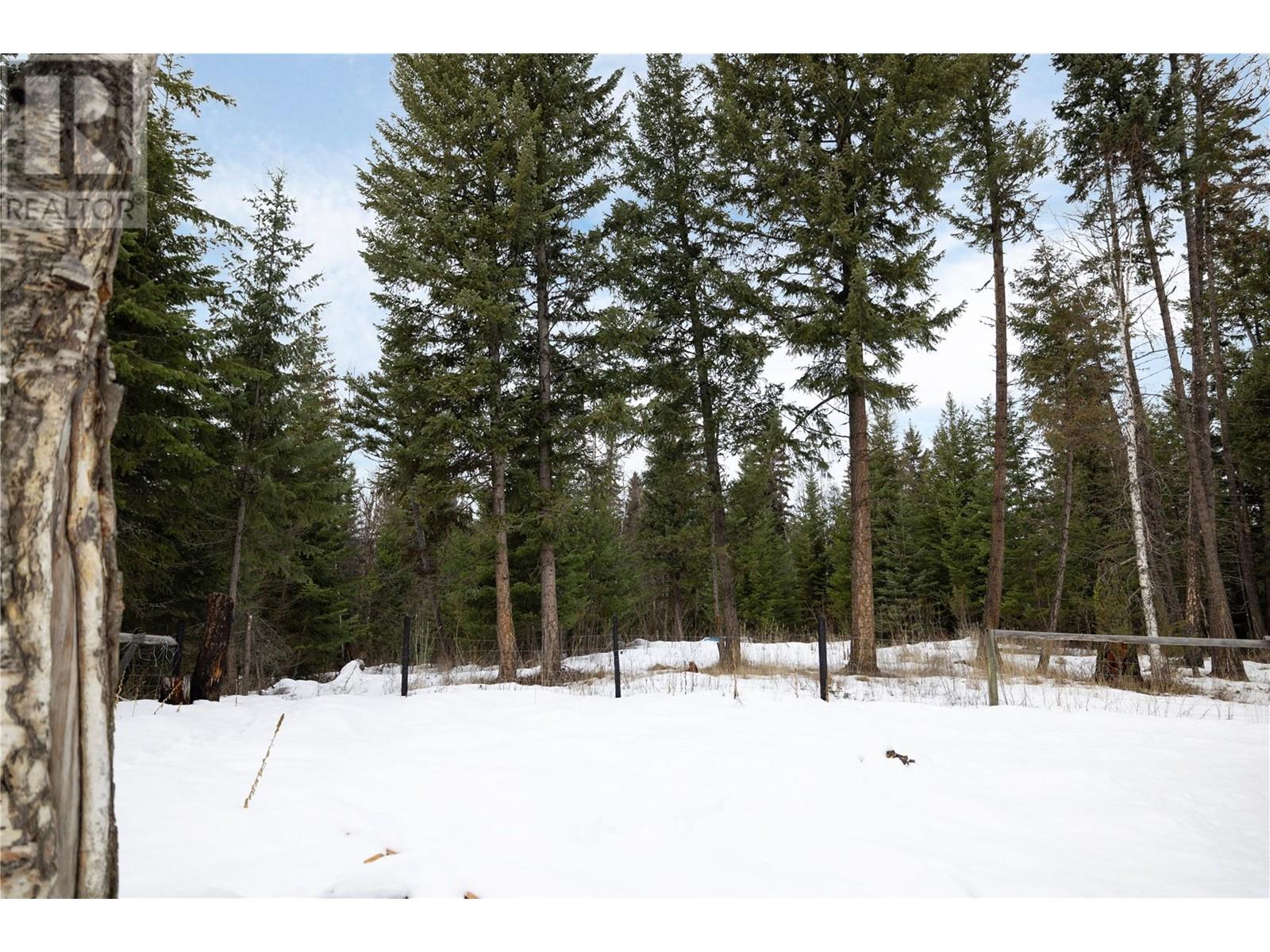 6739 Karjula Road, Falkland