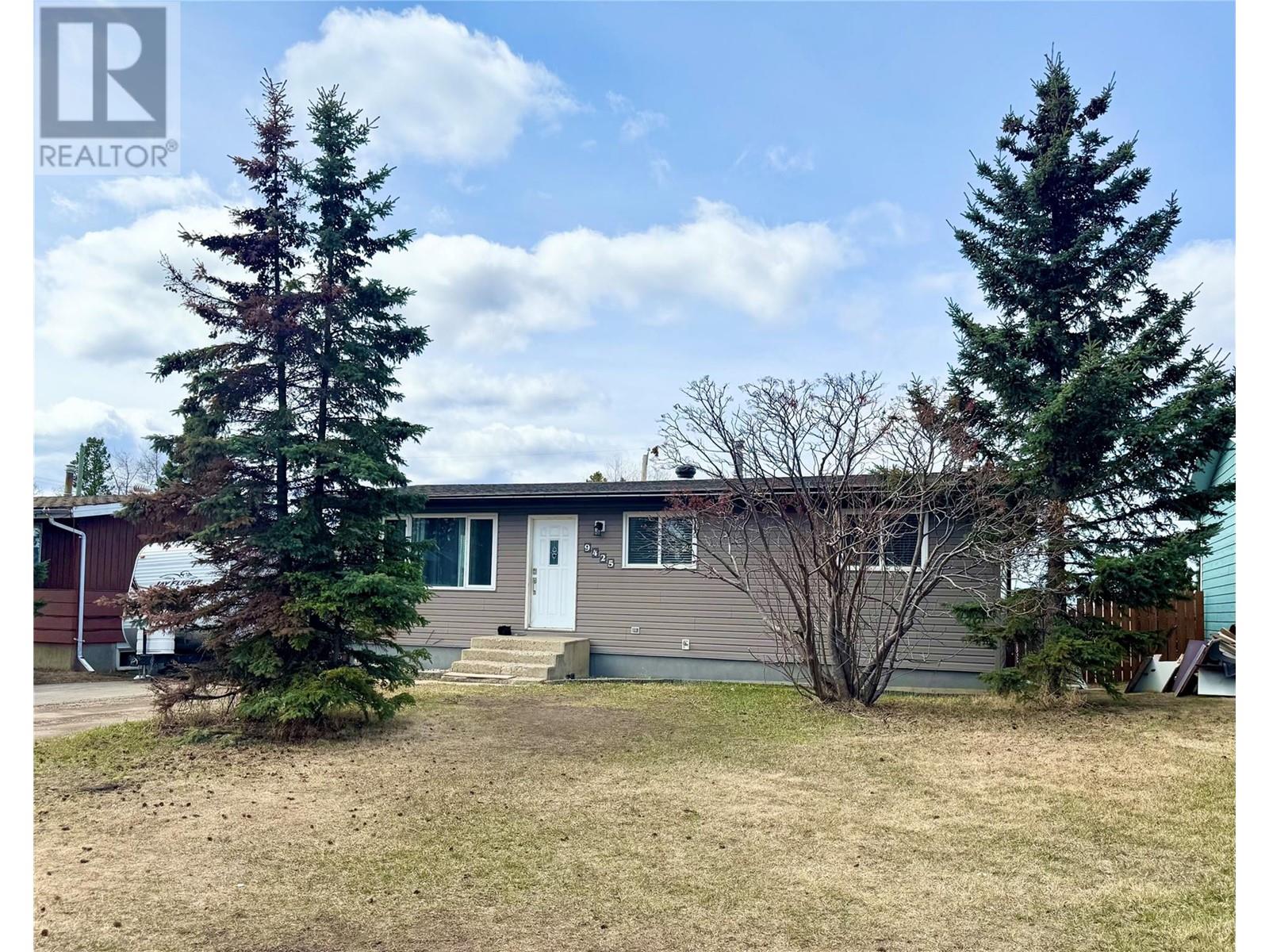 9425 6 Street, Dawson Creek