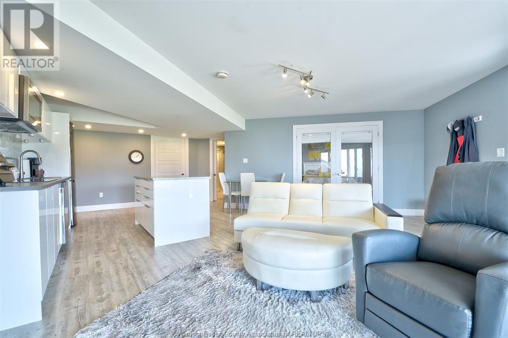 Photo 19 of 17 Mettawas Lane, Kingsville ON