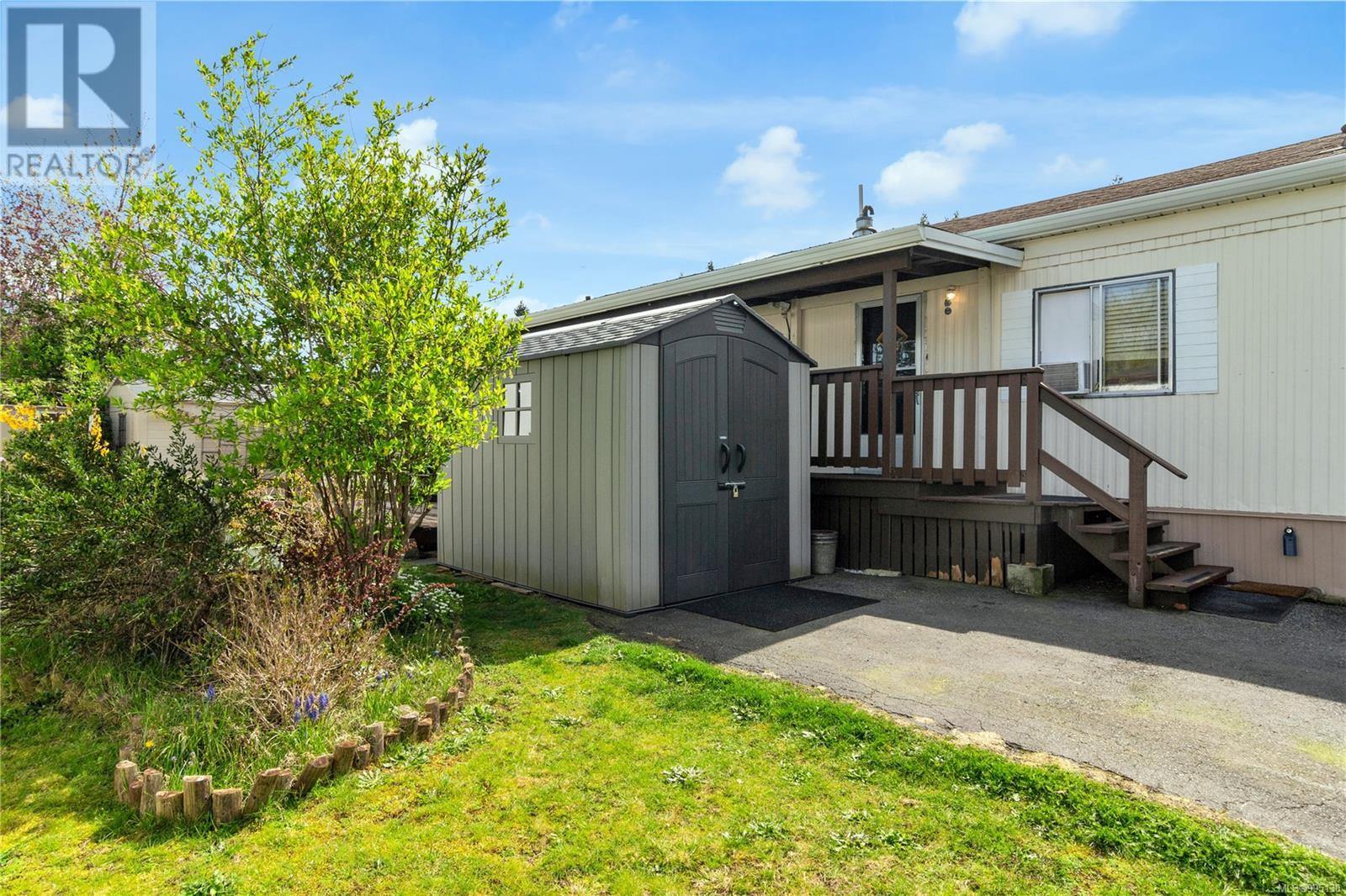 19 61 12th St, Nanaimo