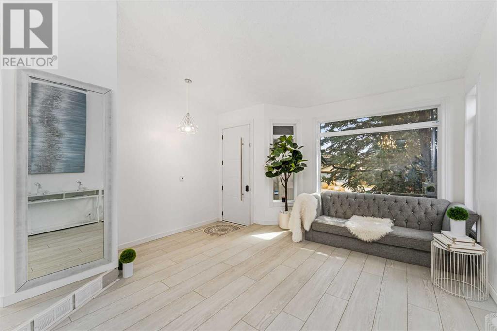 Single Family House 3 Level for Sale in  Woodford Place SW Woodbine Calgary 