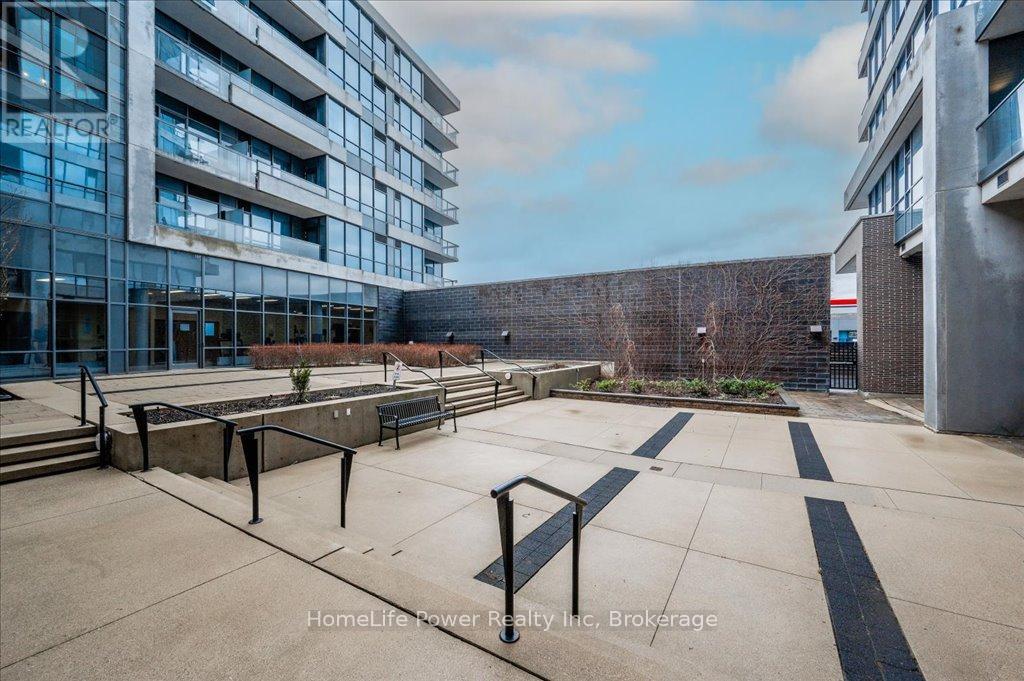 #2001 1 HURONTARIO STREET - 45