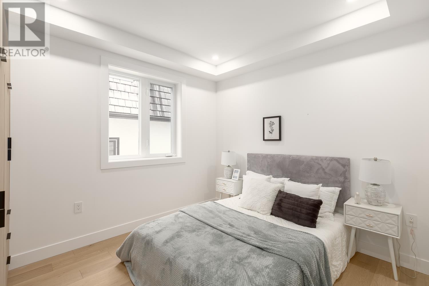 B 3538 W 14TH AVENUE, Vancouver real estate listing R2992539