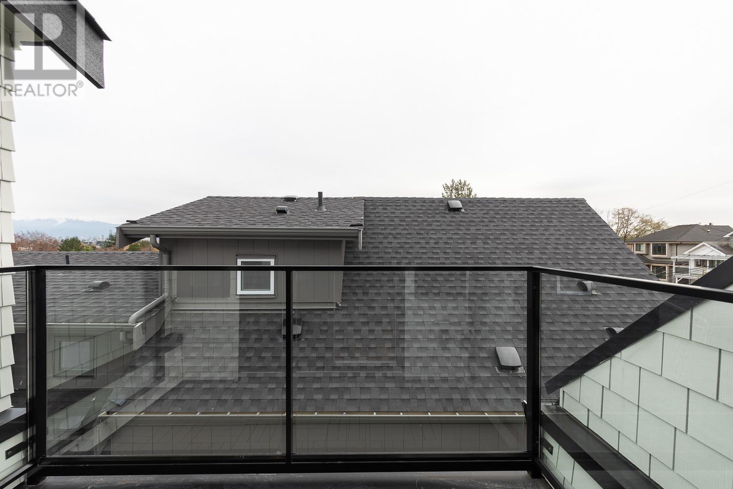 B 3538 W 14TH AVENUE, Vancouver real estate listing R2992539