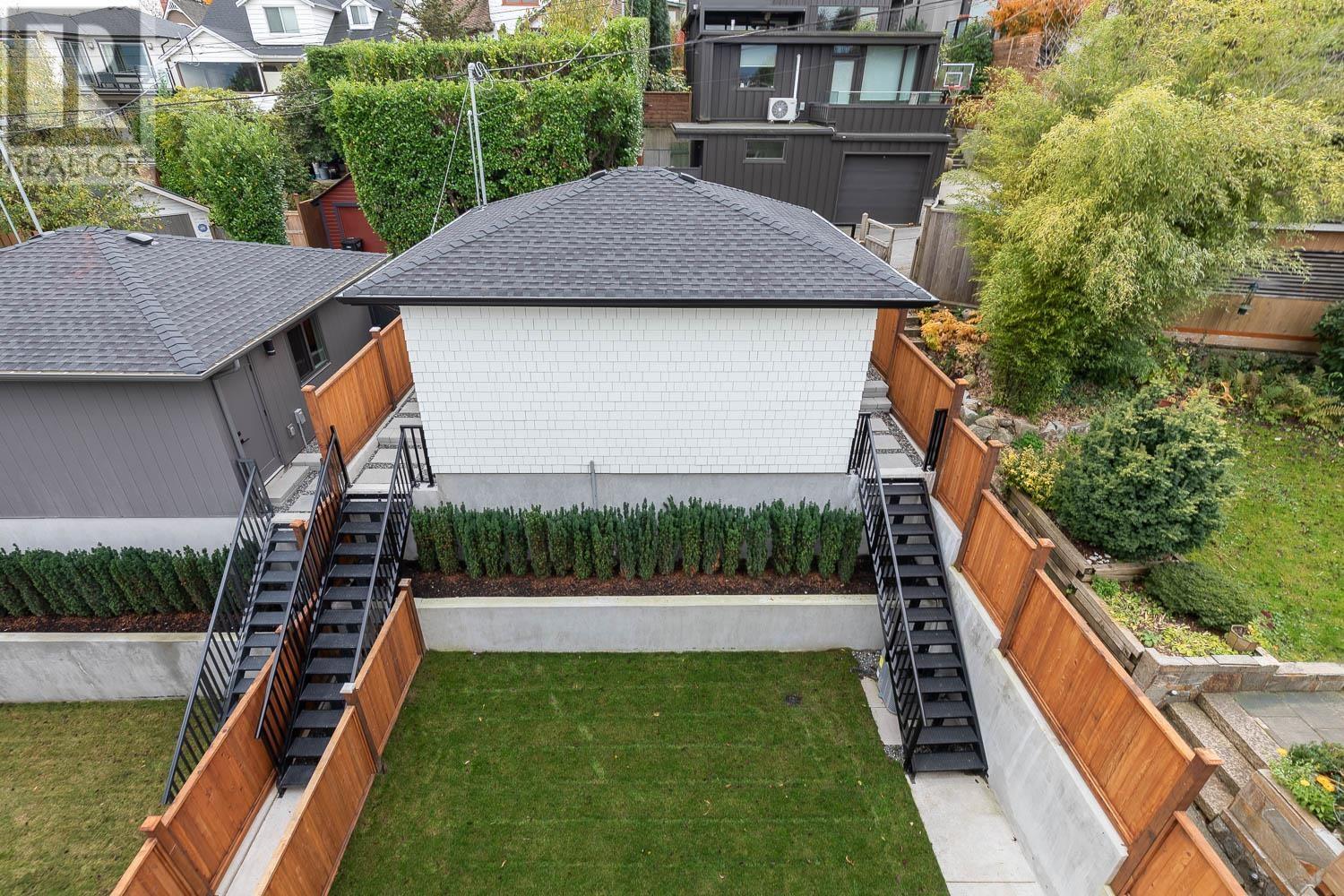 B 3538 W 14TH AVENUE, Vancouver real estate listing R2992539