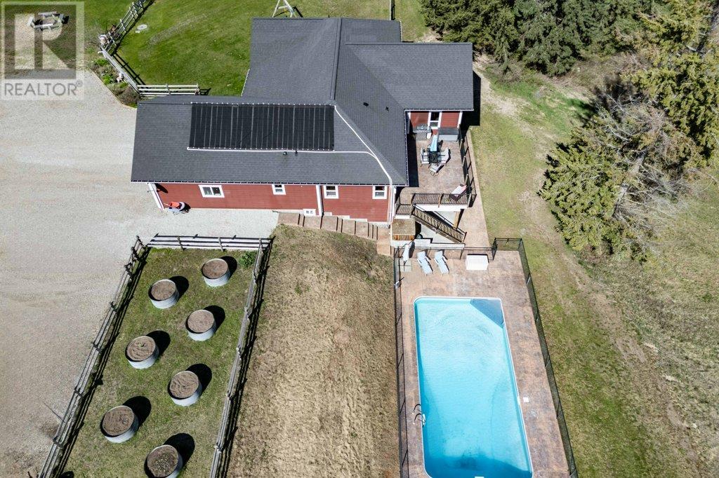Photo 17 of 1410 Yankee Flats Road, Salmon Arm BC