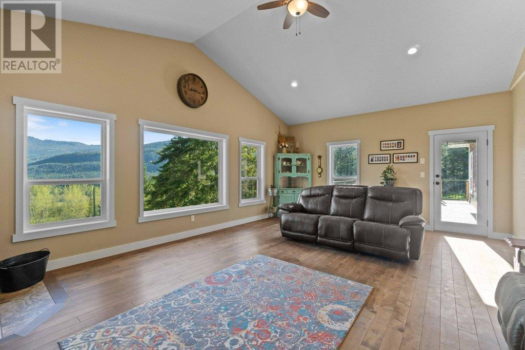 Photo 29 of 1410 Yankee Flats Road, Salmon Arm BC