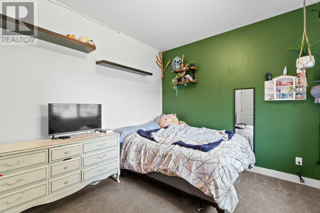 Photo 13 of 1410 Yankee Flats Road, Salmon Arm BC