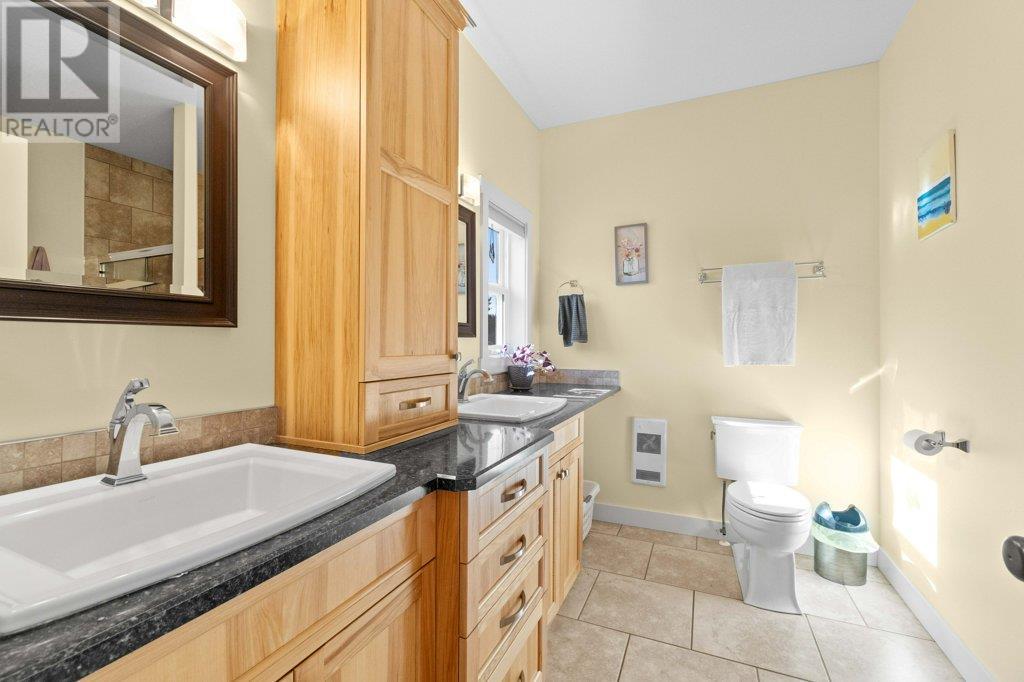 Photo 34 of 1410 Yankee Flats Road, Salmon Arm BC