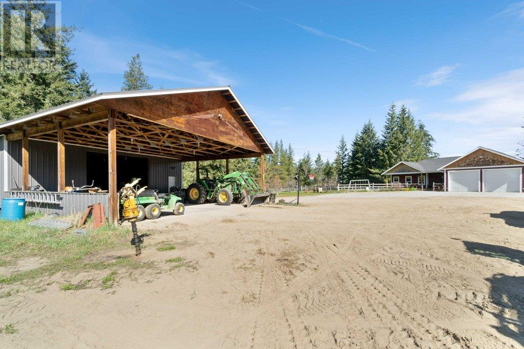 Photo 3 of 1410 Yankee Flats Road, Salmon Arm BC