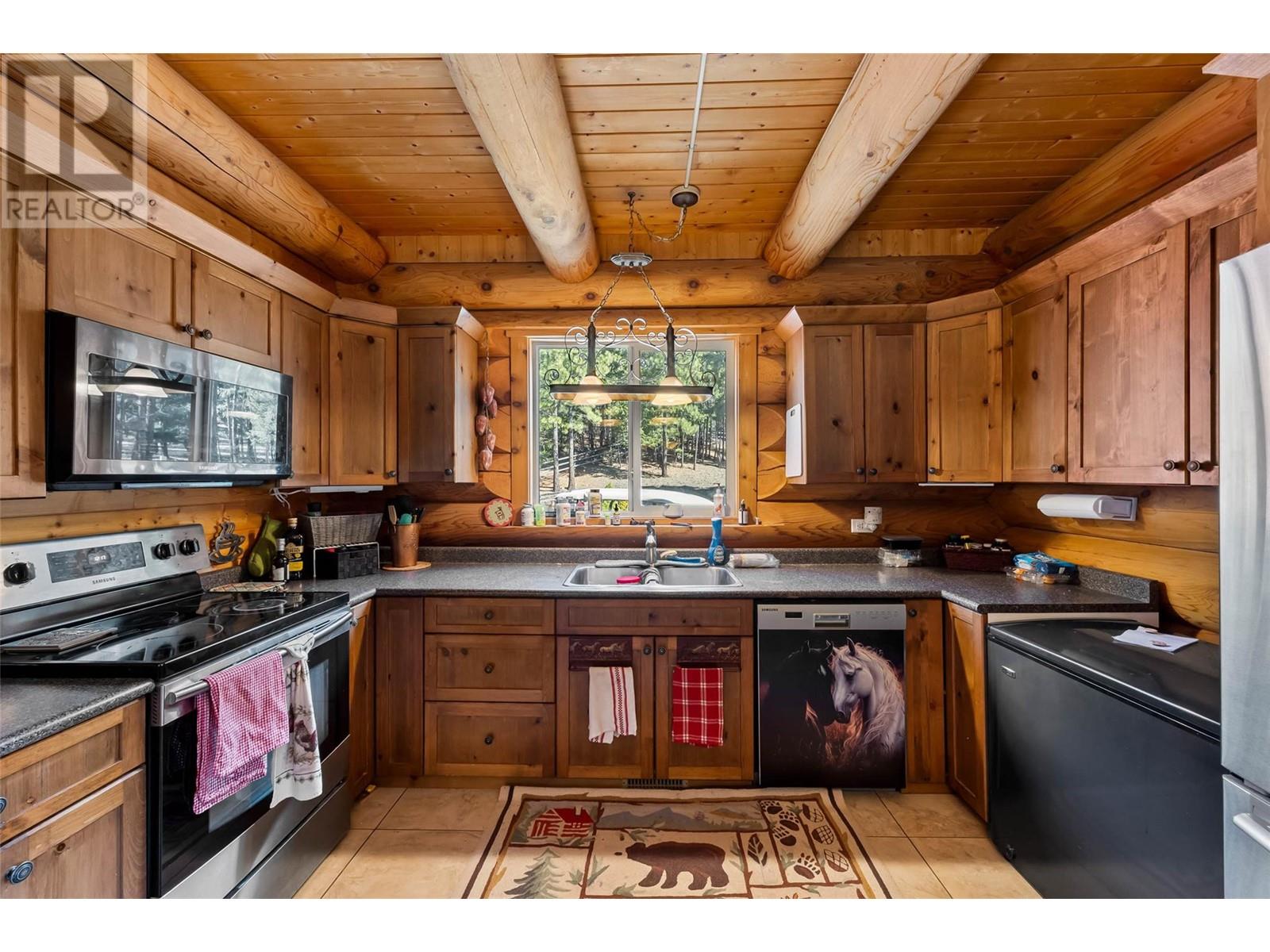 Photo 21 of 2721 S Coldwater Road, Merritt BC