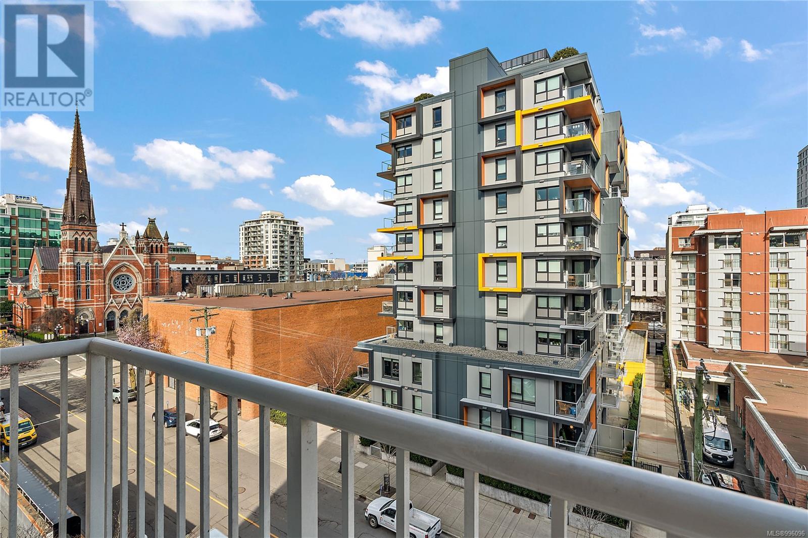 #609 835 VIEW ST - Image 10
