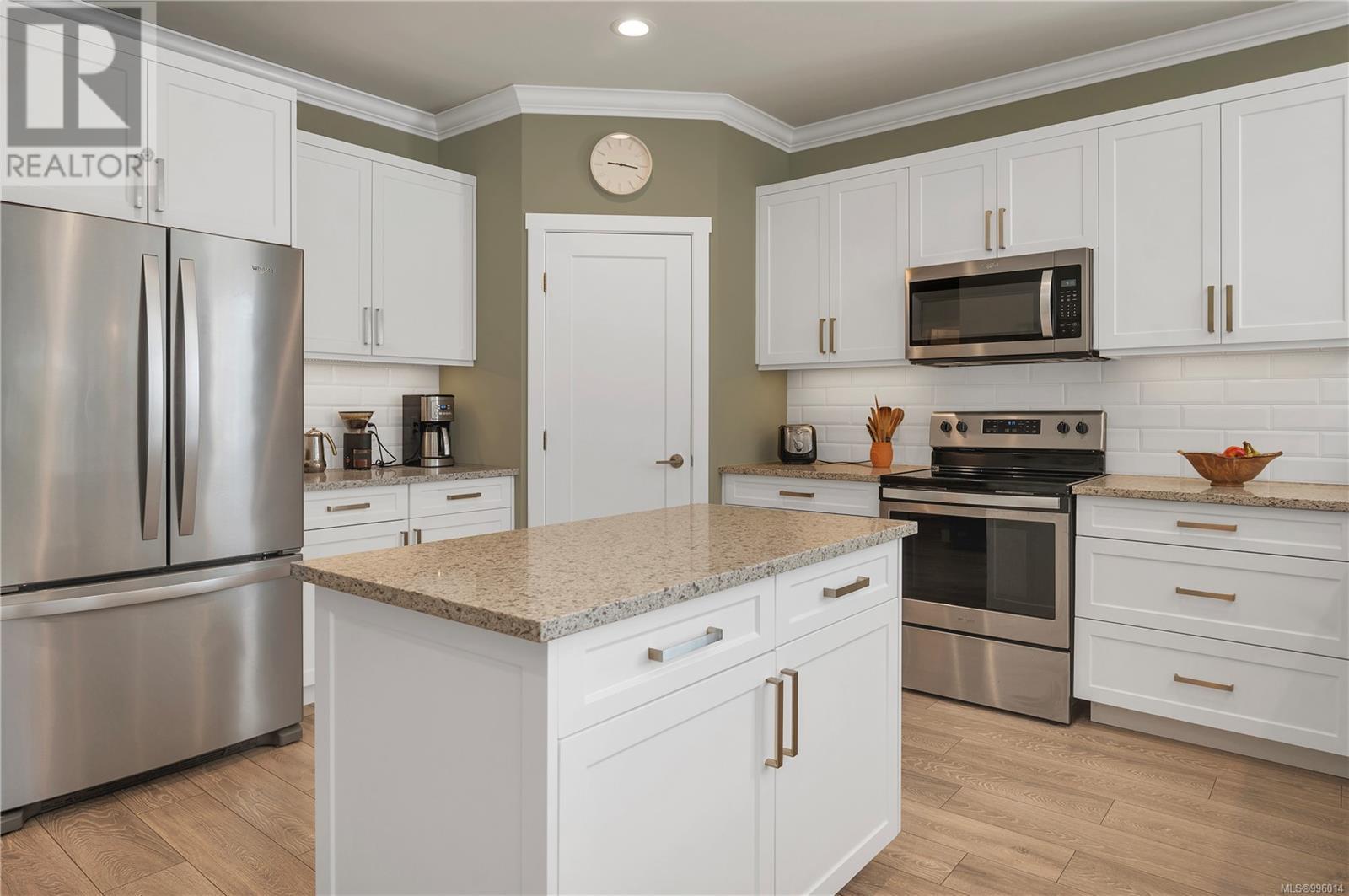52 2000 Treelane Rd, Campbell River