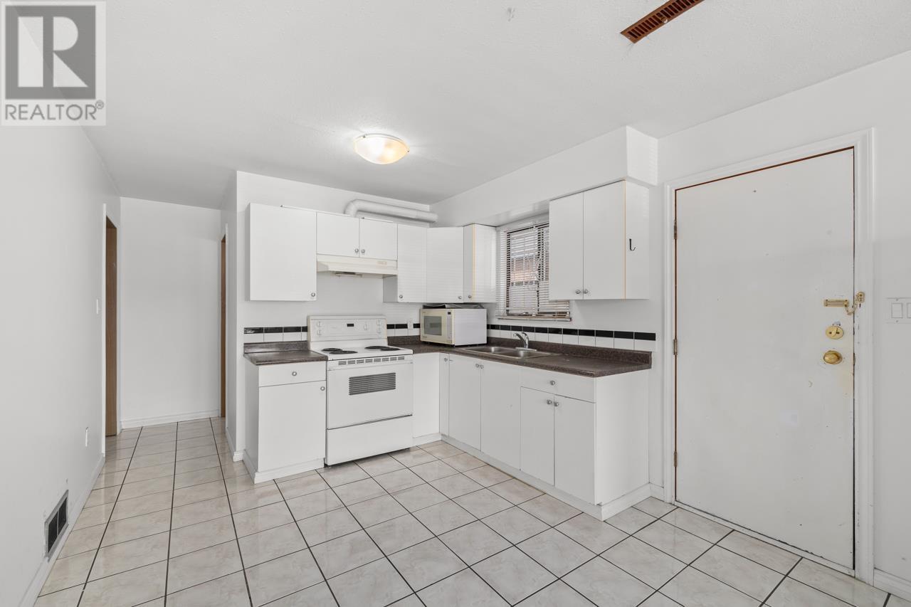 Photo 33 of 5286 Dominion Street, Burnaby BC