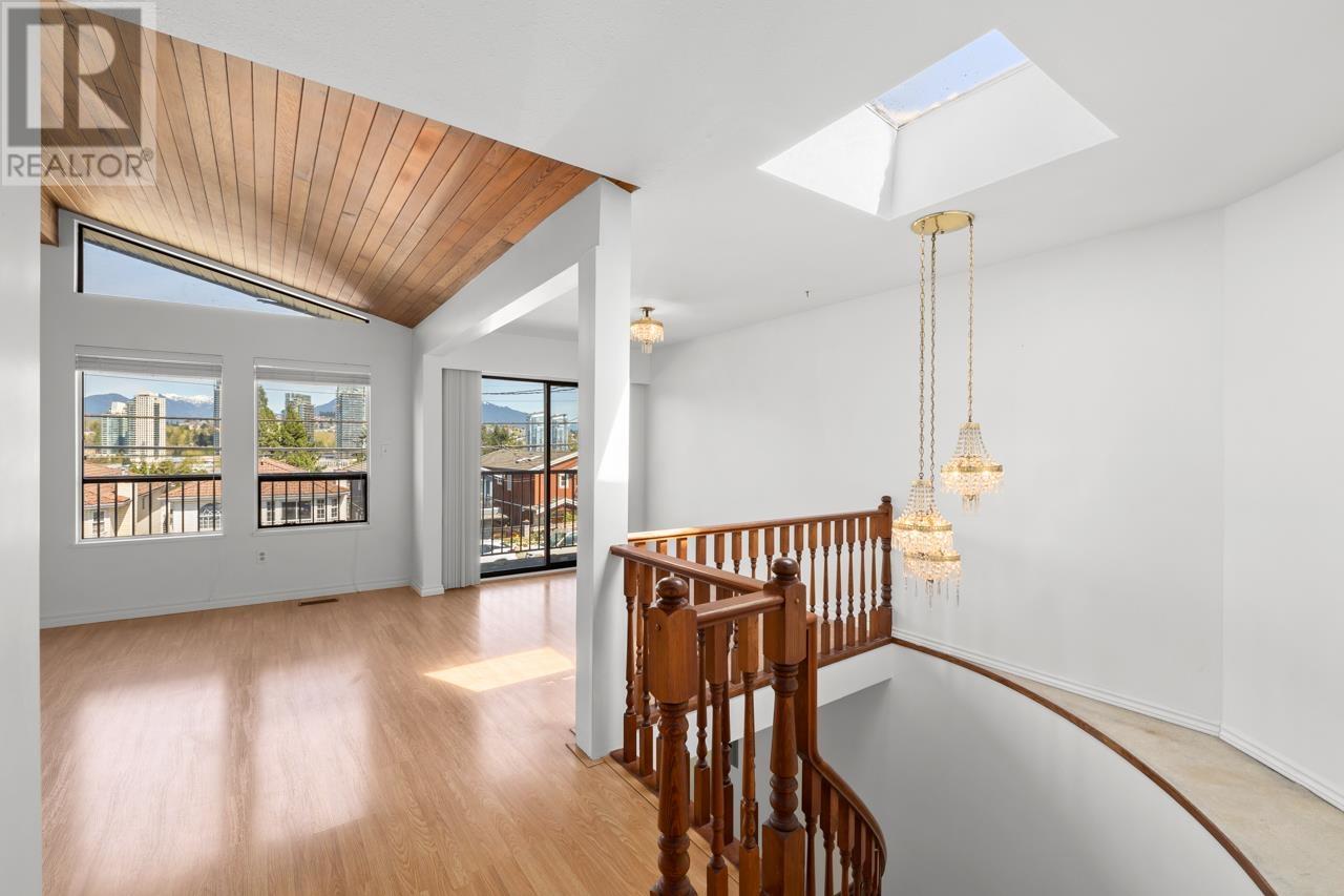 Photo 6 of 5286 Dominion Street, Burnaby BC