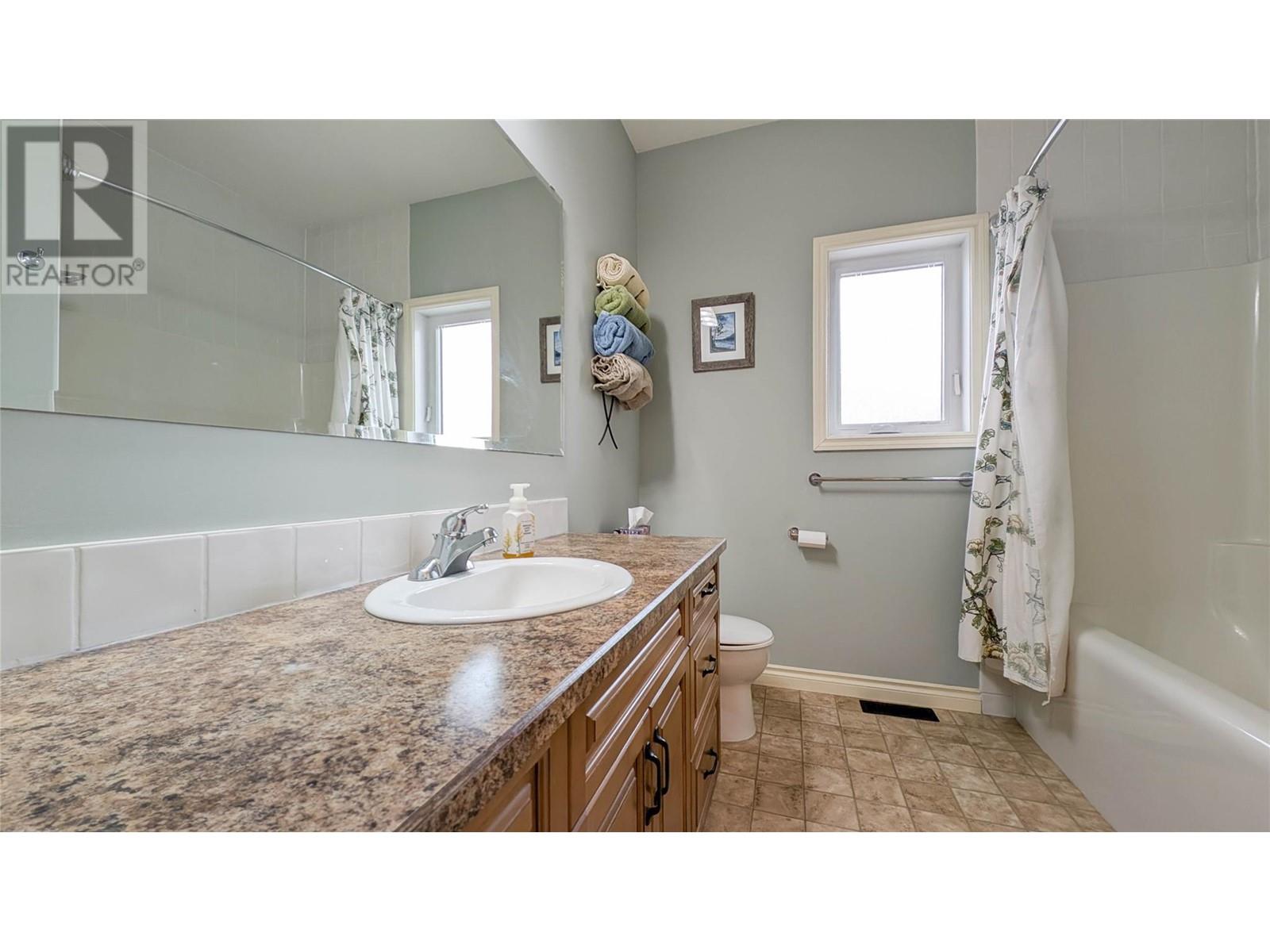 1256 Valley View Drive, Sparwood