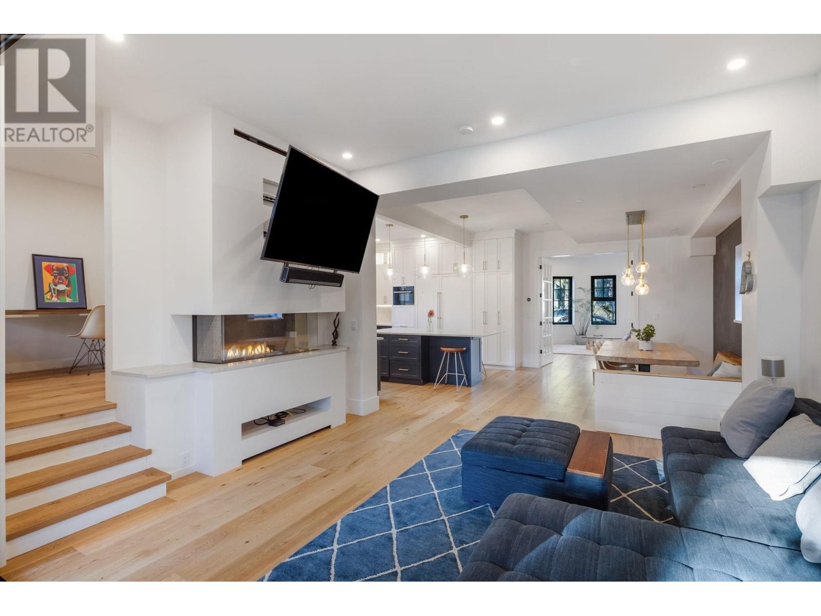 614 FOURTH AVENUE, New Westminster