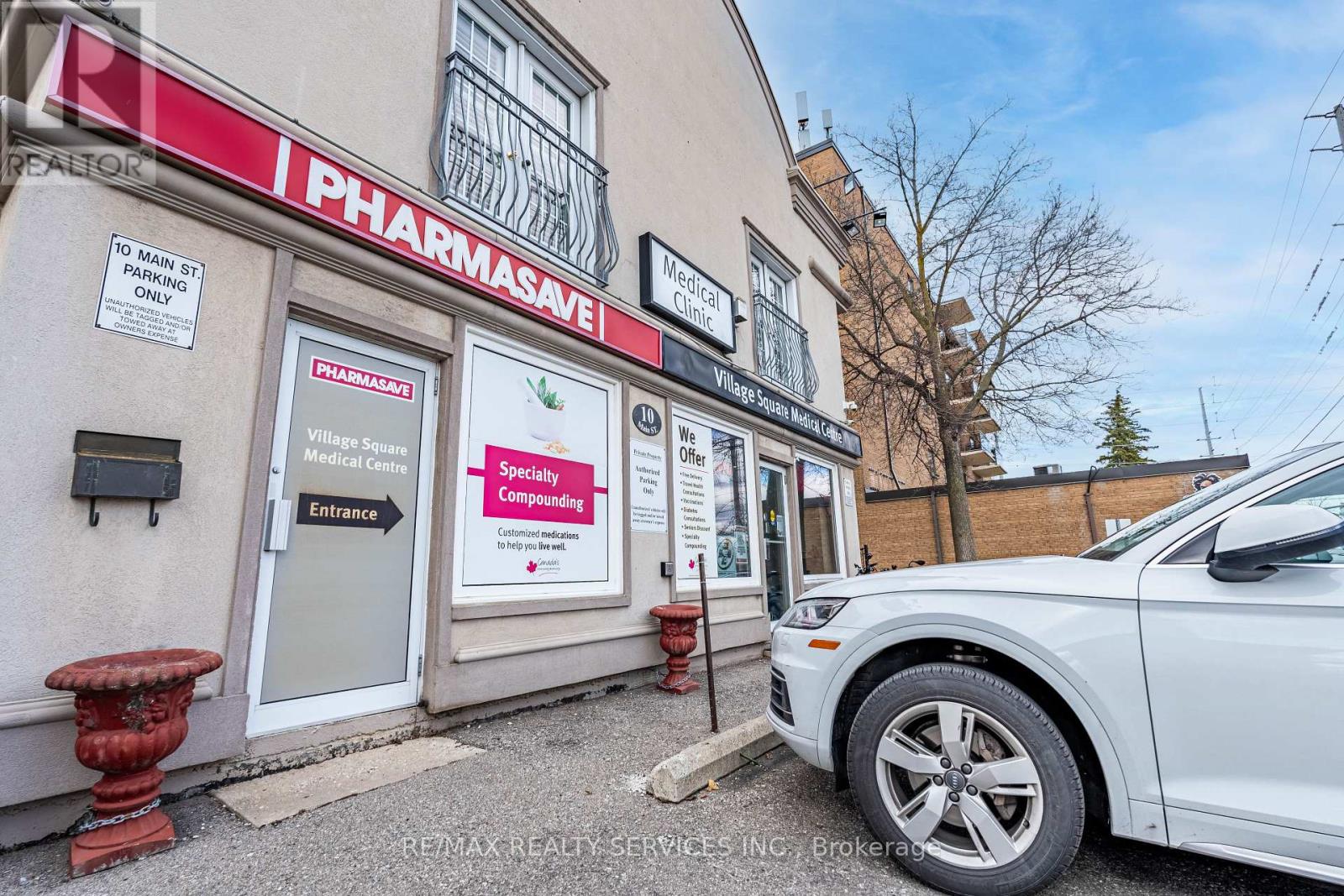 Photo 6 of 10 Main Street, Mississauga ON