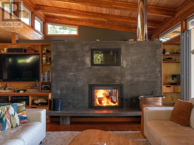 1628 VANCOUVER BLVD, Savary Island
