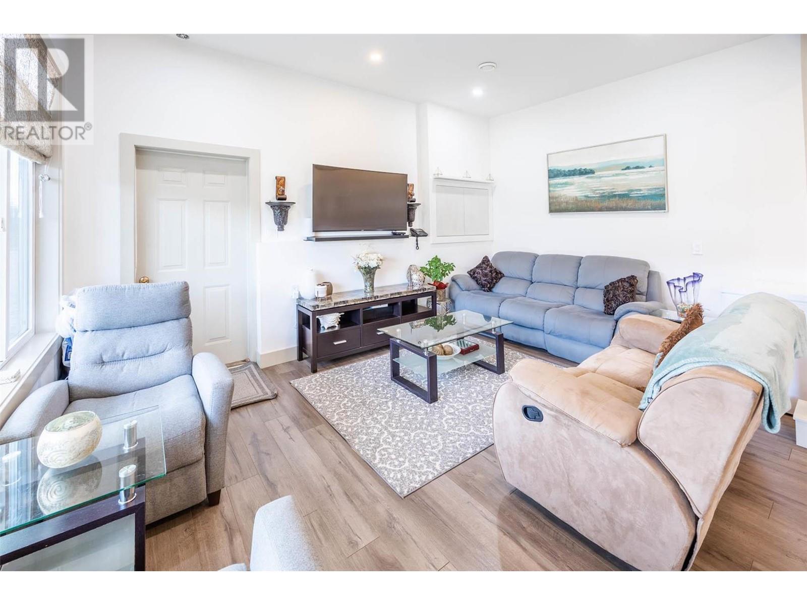  11938 Oceola Road, Lake Country