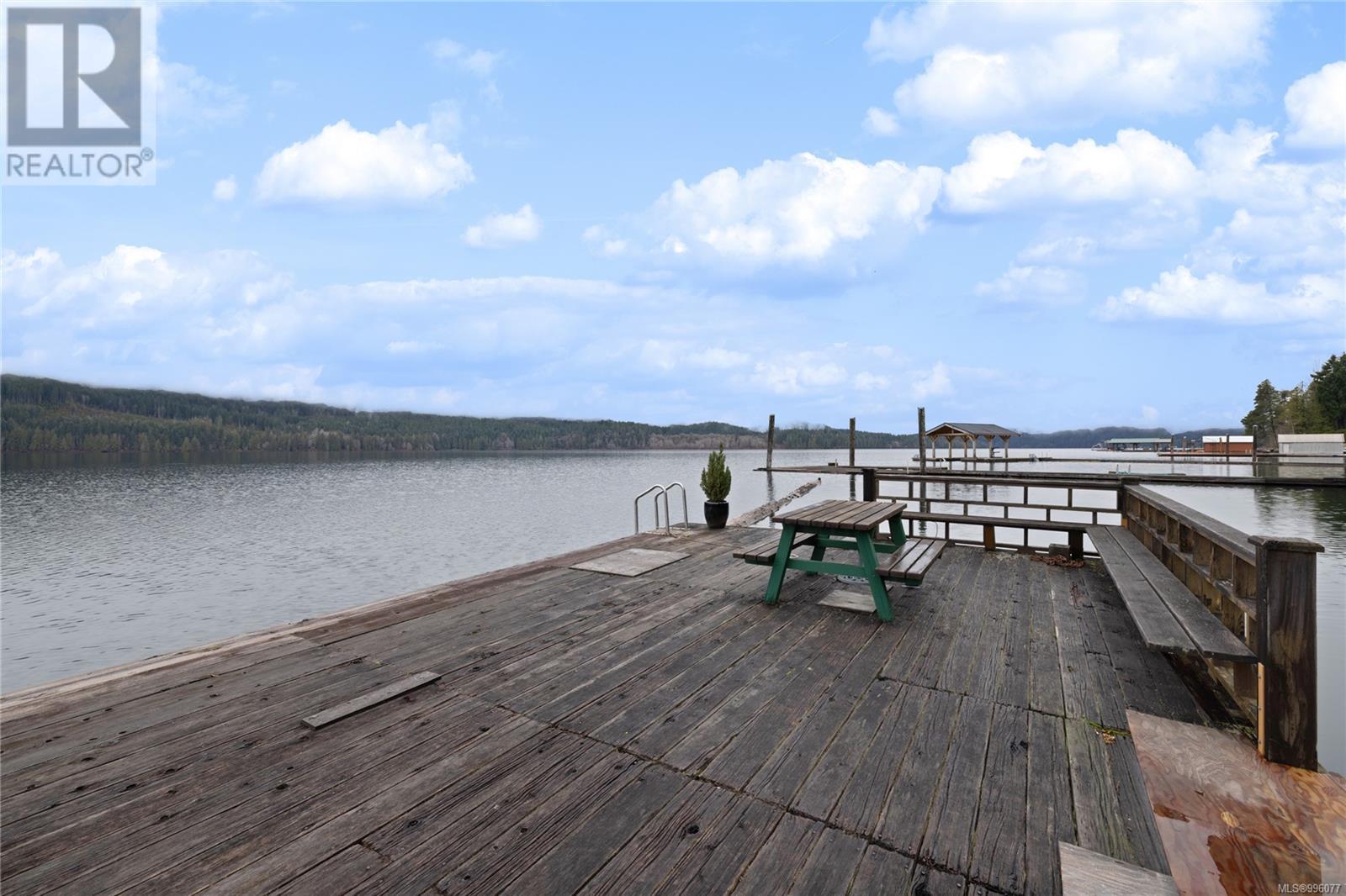 8950 Stirling Arm Dr, Port Alberni