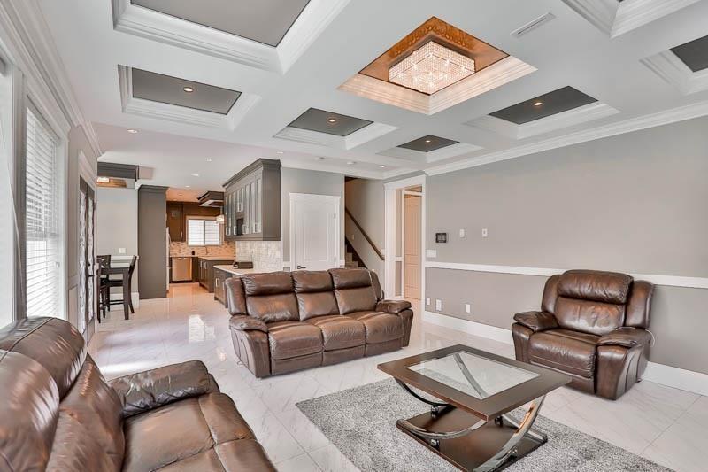 Photo 3 of 14728 79 Avenue, Surrey BC