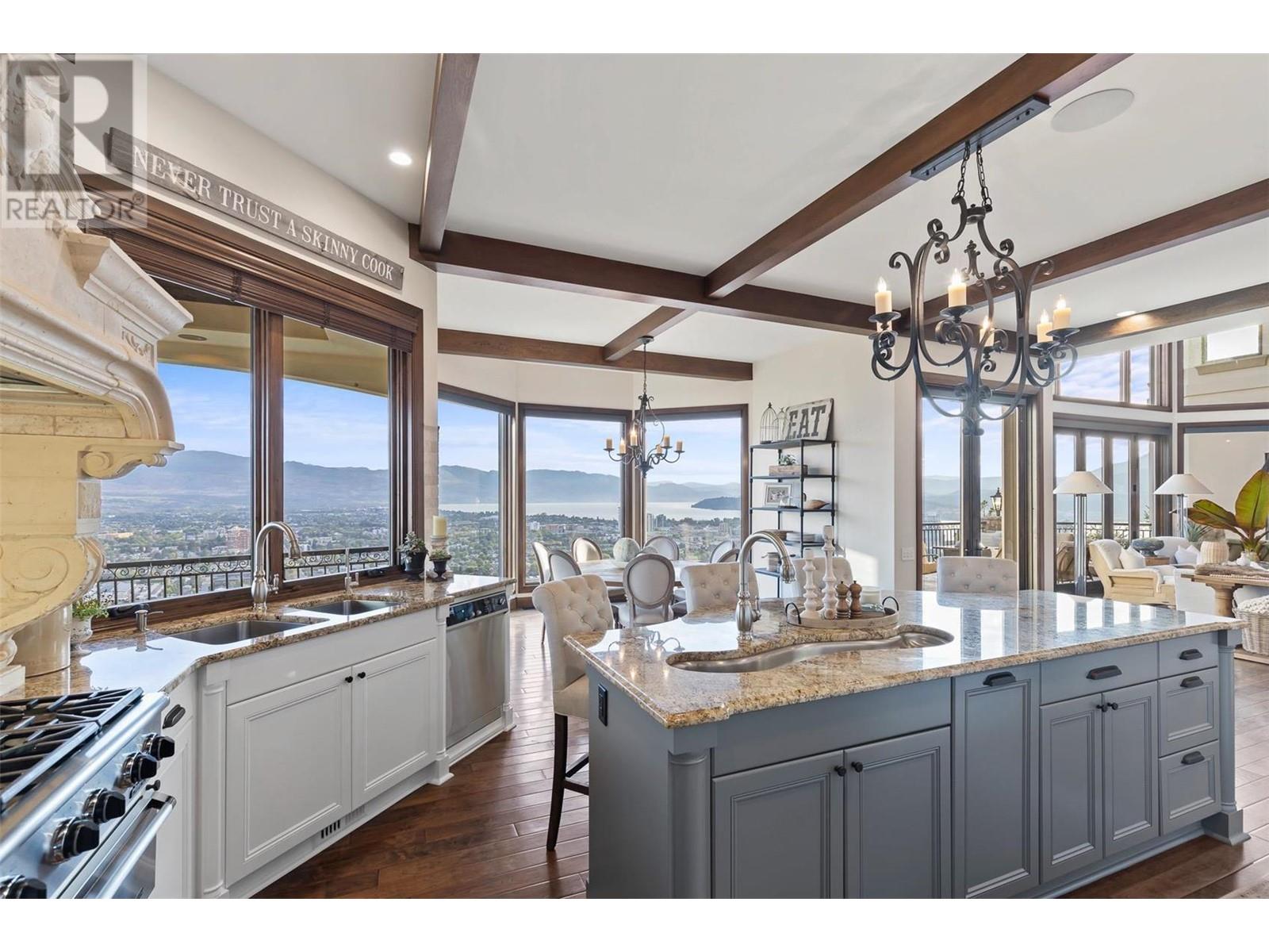 1113 Parkbluff Lane, Kelowna