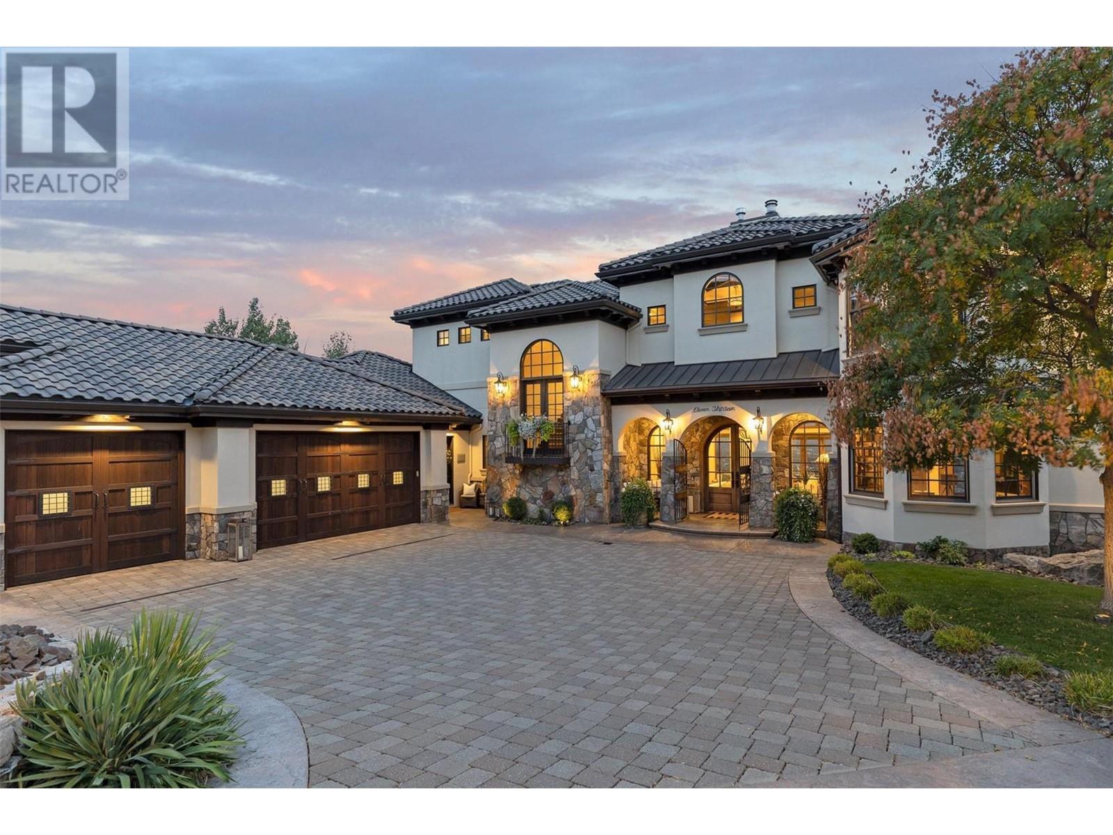 1113 Parkbluff Lane, Kelowna