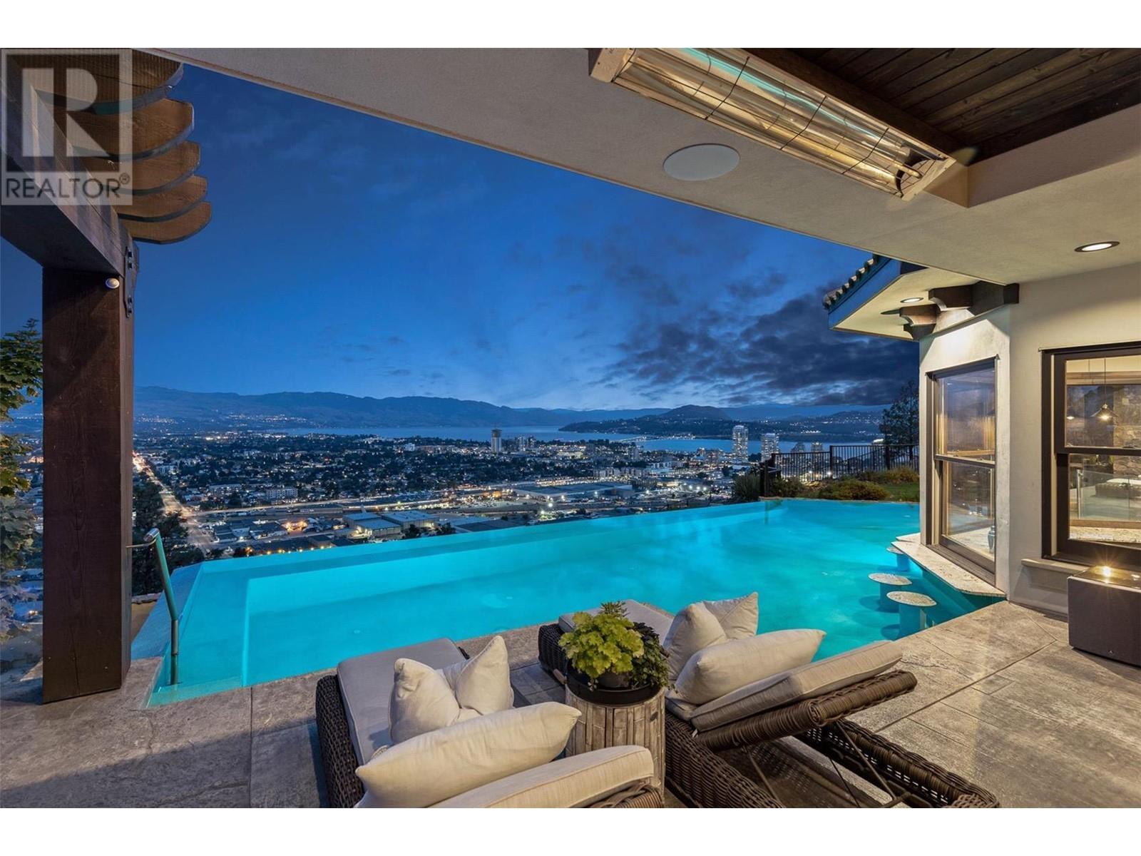 1113 Parkbluff Lane, Kelowna