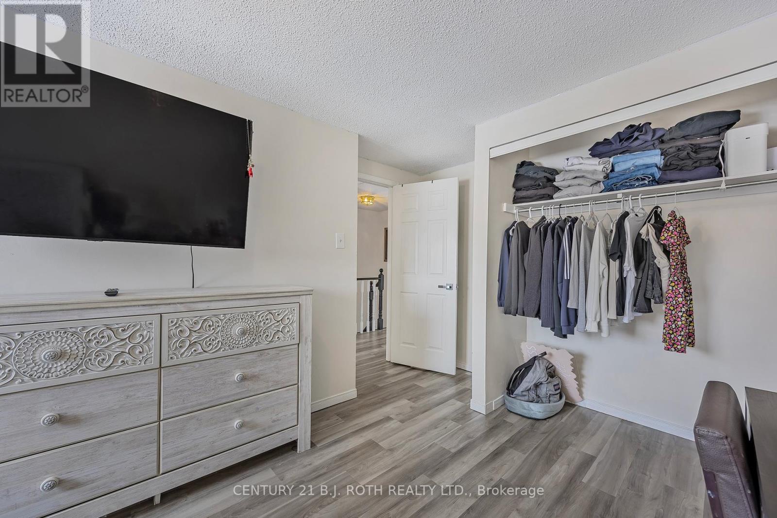 Single Family House for Sale in  WALLACE DRIVE Barrie (Northwest) 