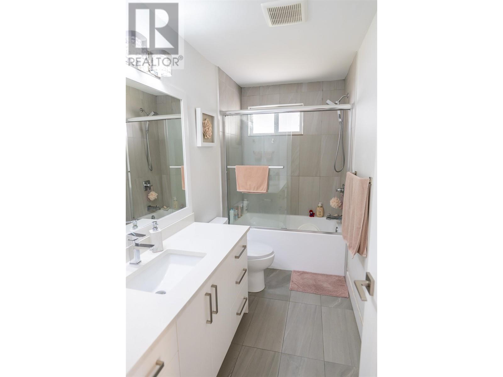 108 COLLART PLACE, Prince Rupert