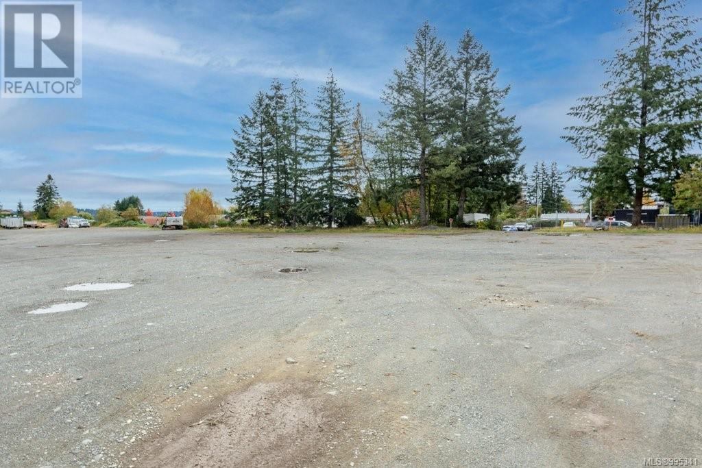 1687 Perth Rd, Campbell River