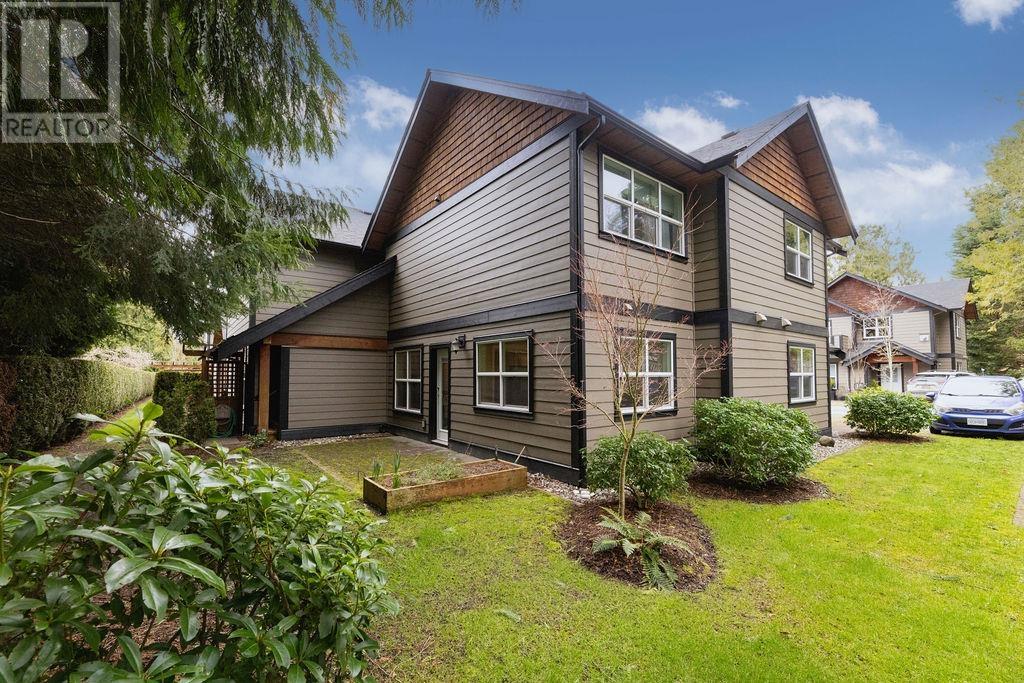 106 518 SHAW ROAD, Gibsons