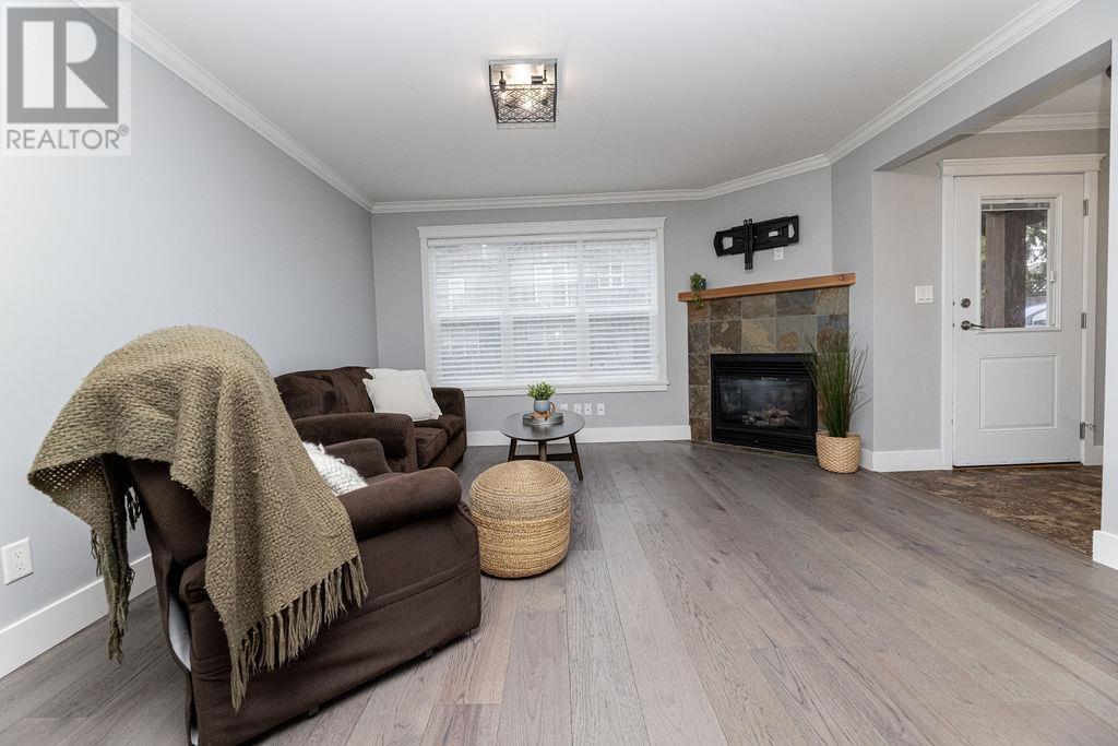 106 518 SHAW ROAD, Gibsons