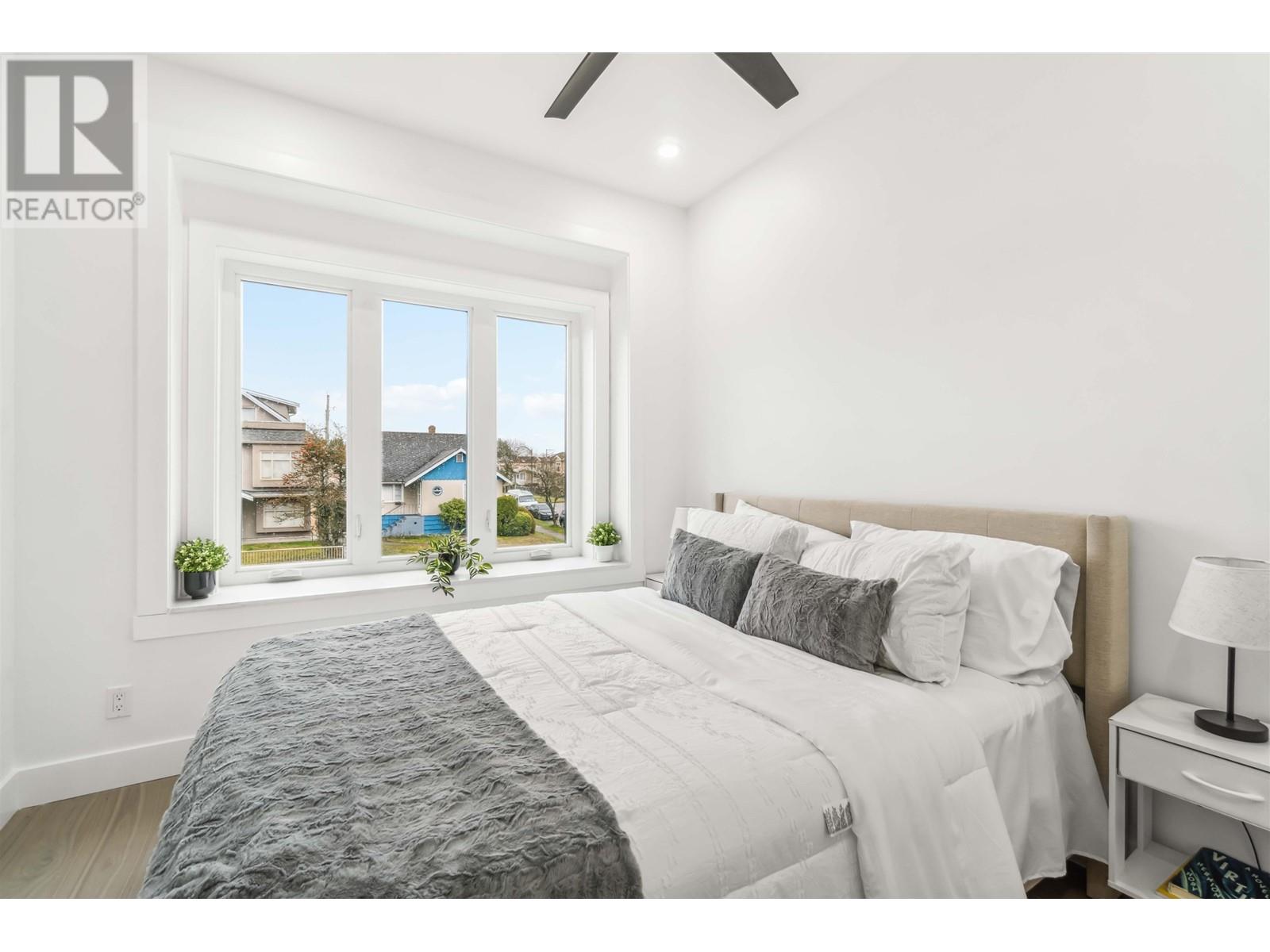Photo 24 of 2 5737 Clarendon Street, Vancouver BC