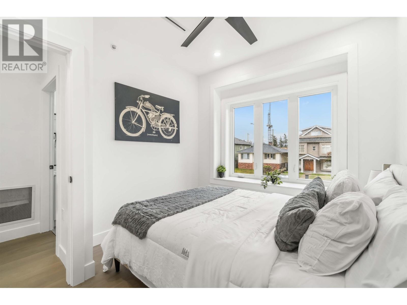 Photo 25 of 2 5737 Clarendon Street, Vancouver BC