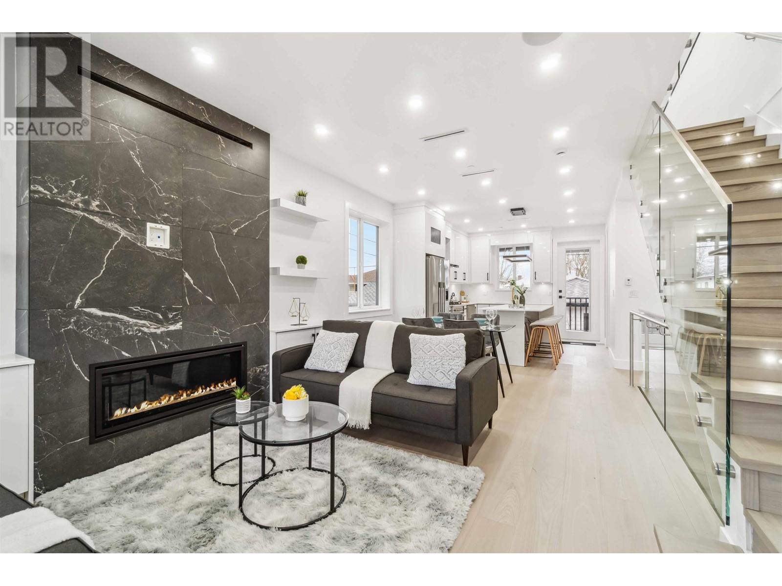 Photo 6 of 2 5737 Clarendon Street, Vancouver BC