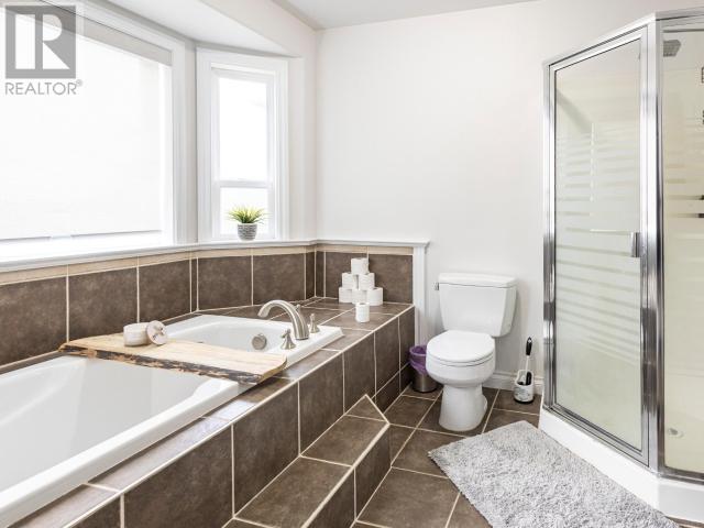 7160 KEMANO STREET, Powell River