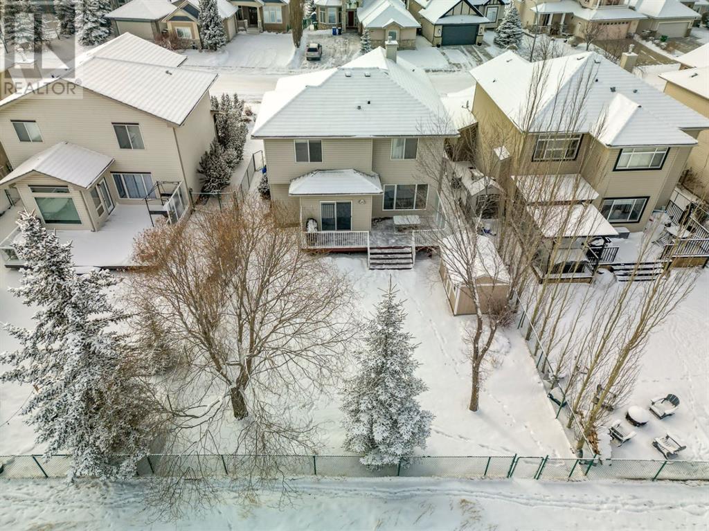 225 Gleneagles View, Cochrane