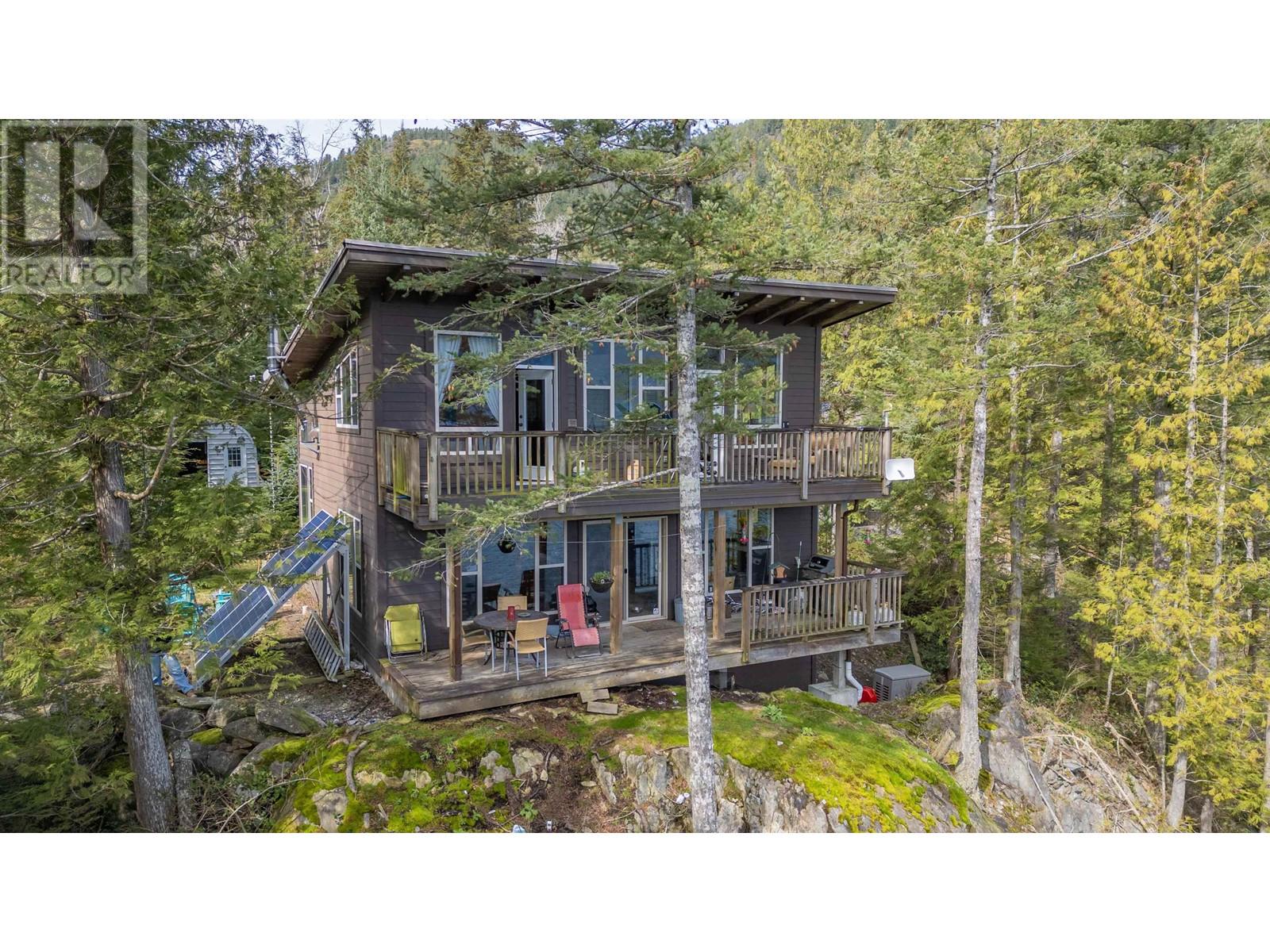 1772 MOUNT ARTABAN ROAD, Gambier Island