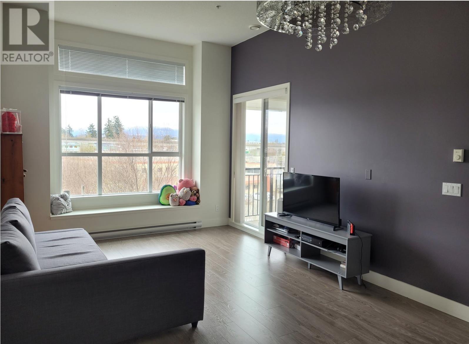409 5788 SIDLEY STREET, Burnaby
