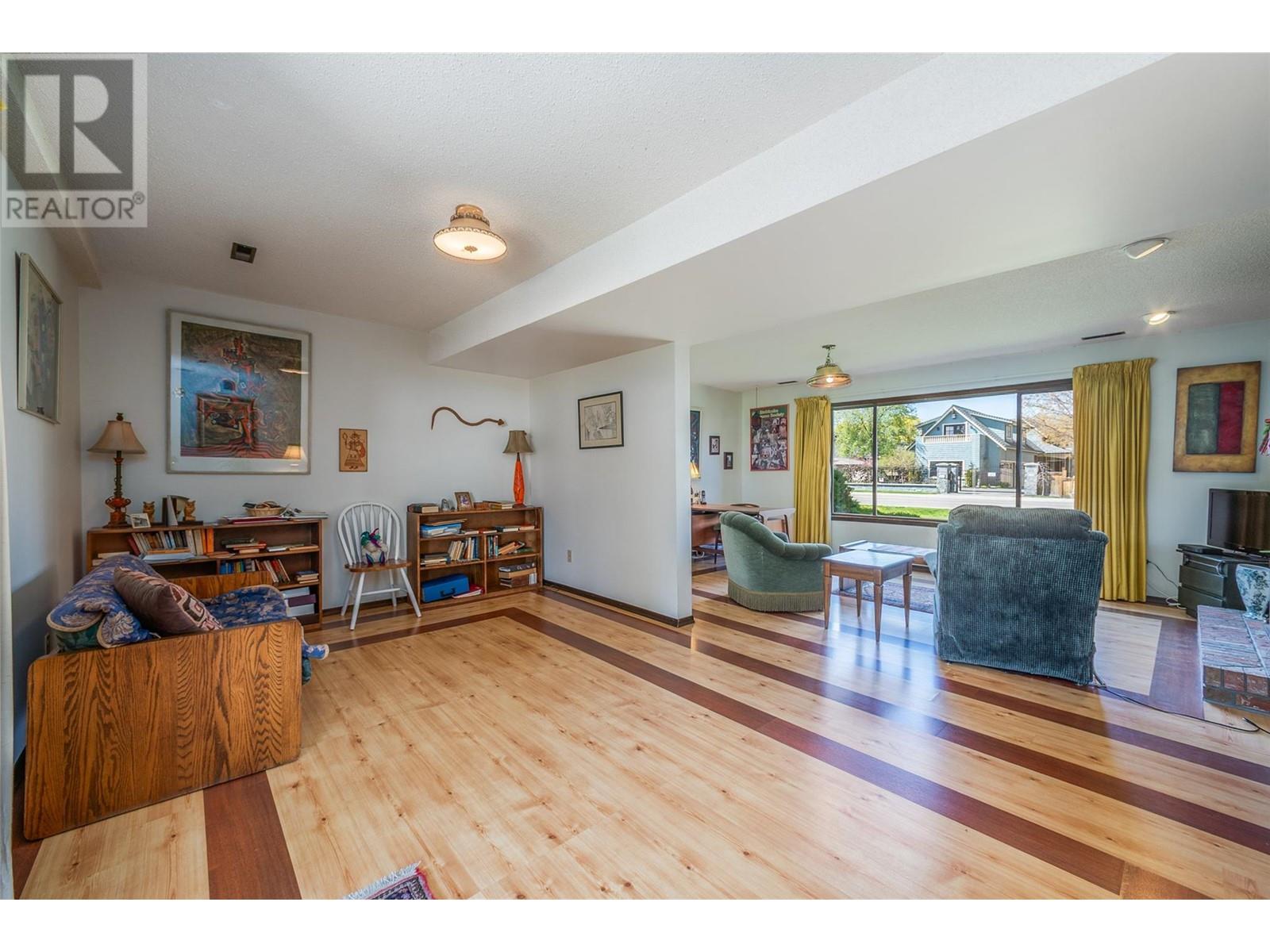 Photo 30 of 2681 Abbott Street, Kelowna BC