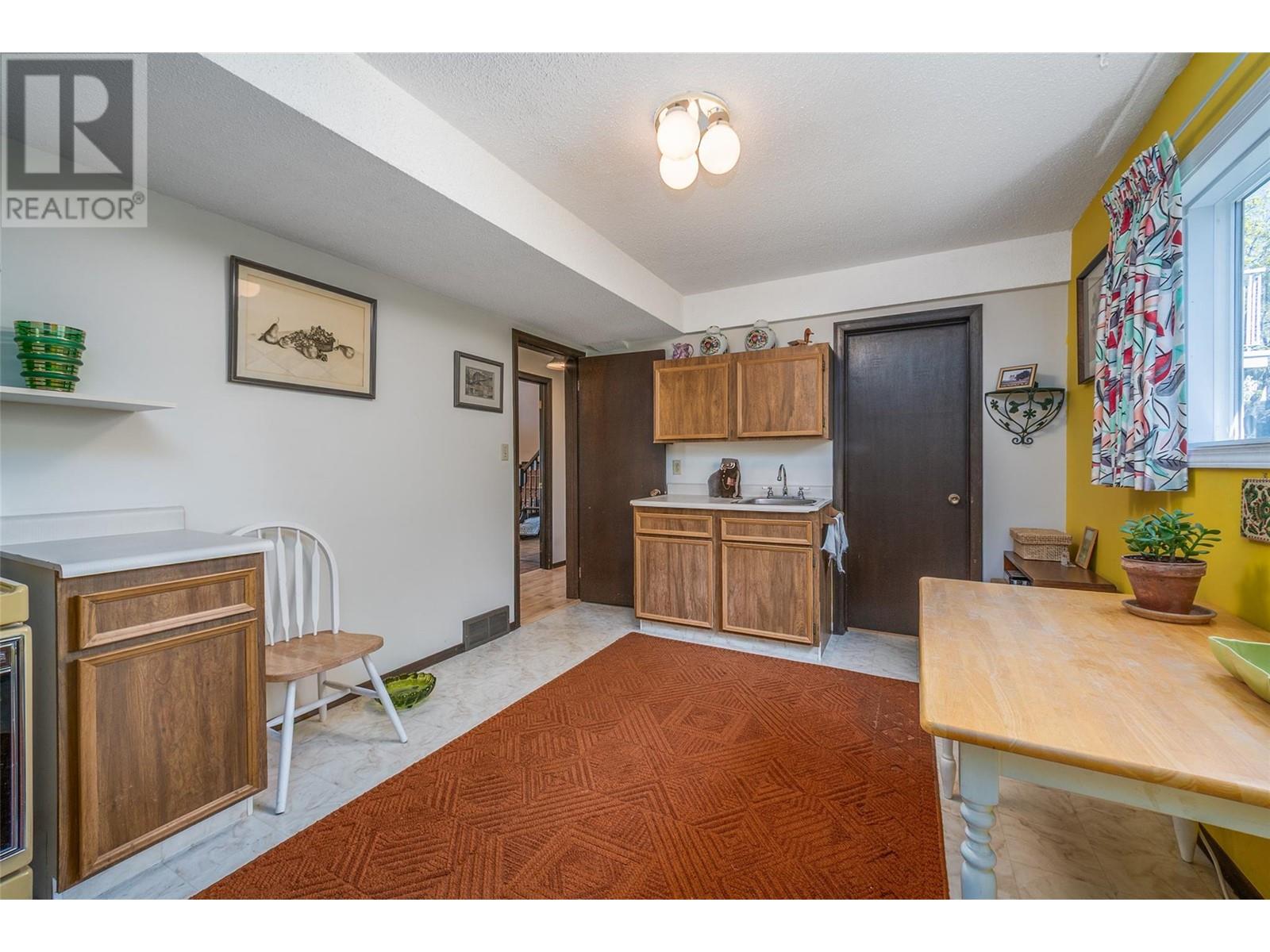 Photo 36 of 2681 Abbott Street, Kelowna BC