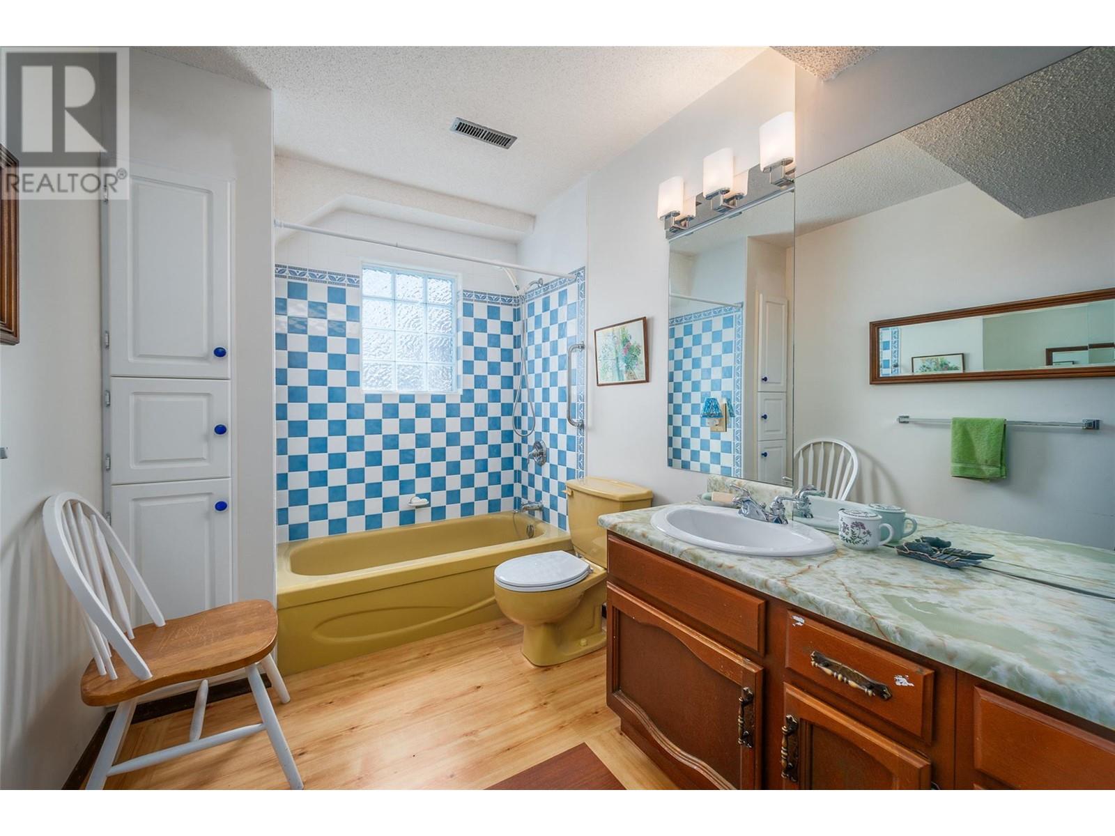 Photo 34 of 2681 Abbott Street, Kelowna BC